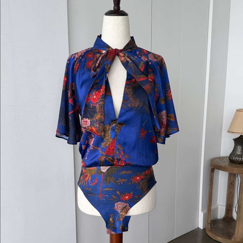 Zara Blue and Brown Patterned Accessory